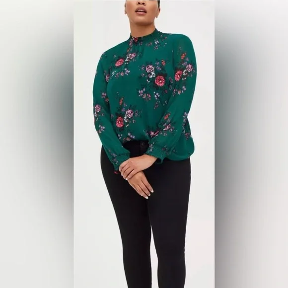 🌺 Torrid 6X Green Floral Top - Picture 4 of 6